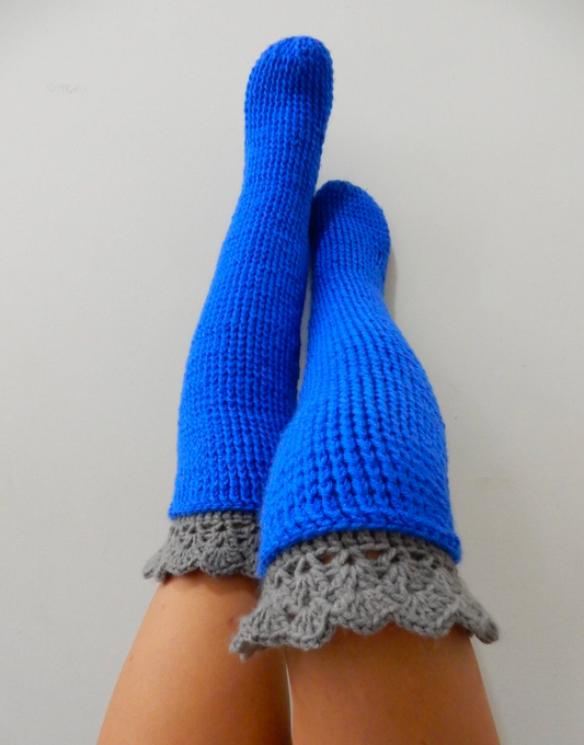 gray trim blue stockings adult size 5-6 crochet