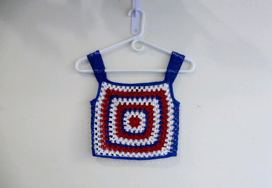 crochet thread red white blue granny square crop top adult size small.